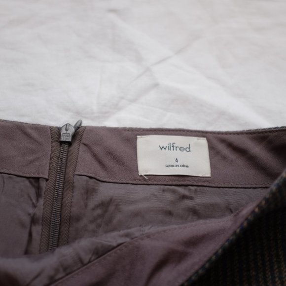 Aritzia Wilfred New Classic wool mini skirt - Picture 3 of 6